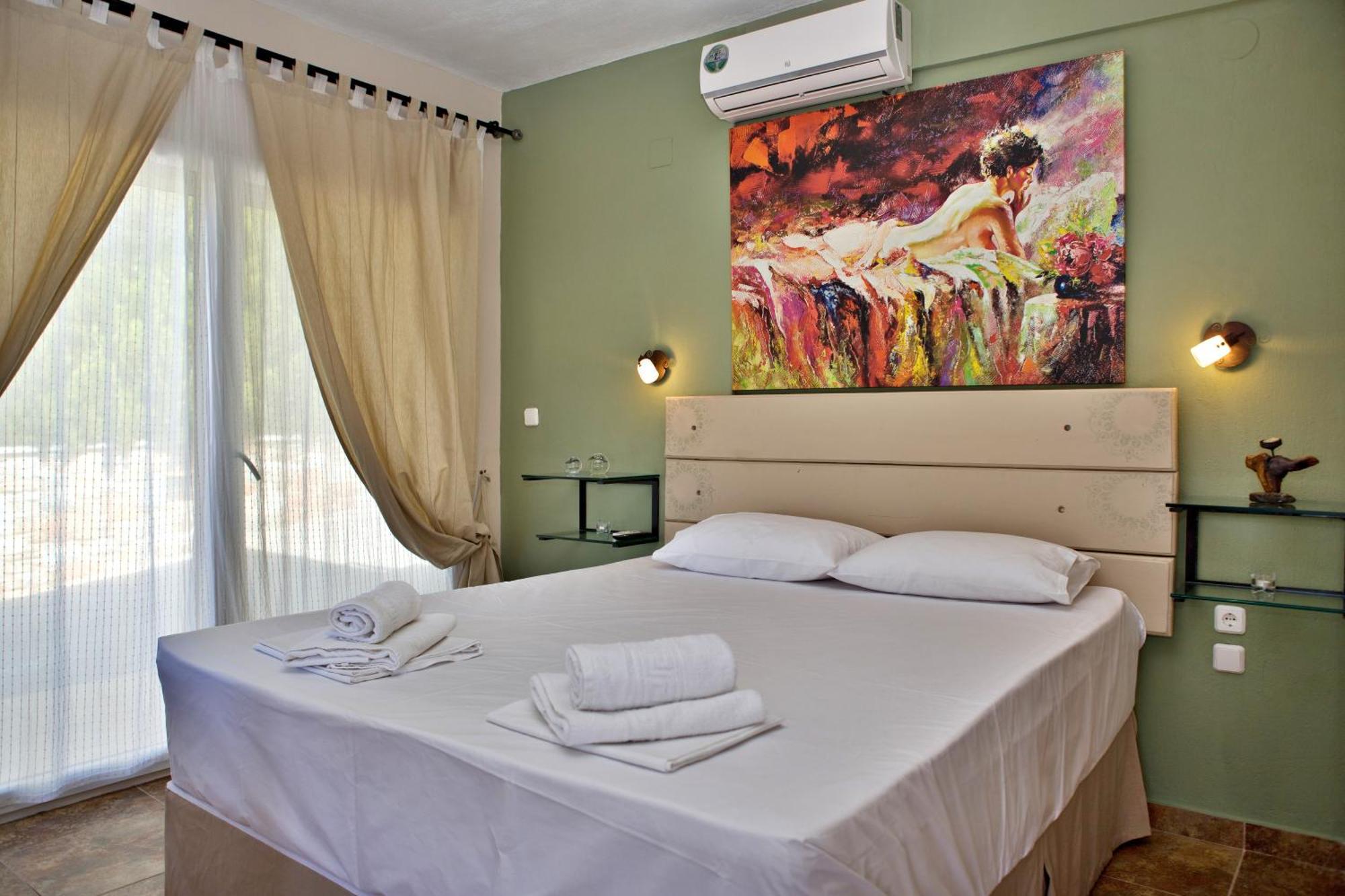 Axion Esti Apartments Skopelos Exterior foto